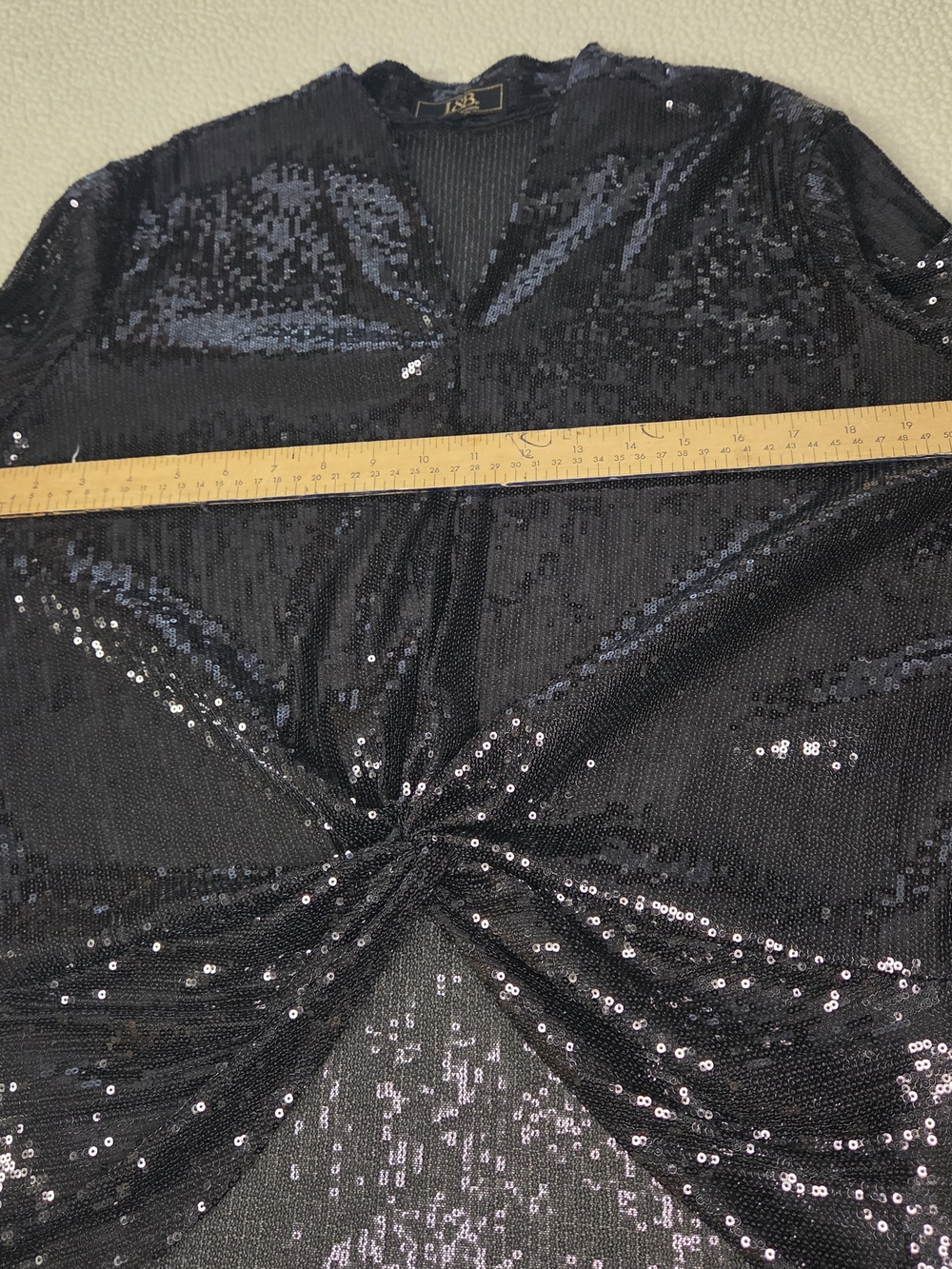 Lucky And Blessed Black Sequin Twist-Front V-Neck Women's Top Size Small - Picture 3 of 7